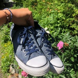 Navy blue Converse, perfect shape
